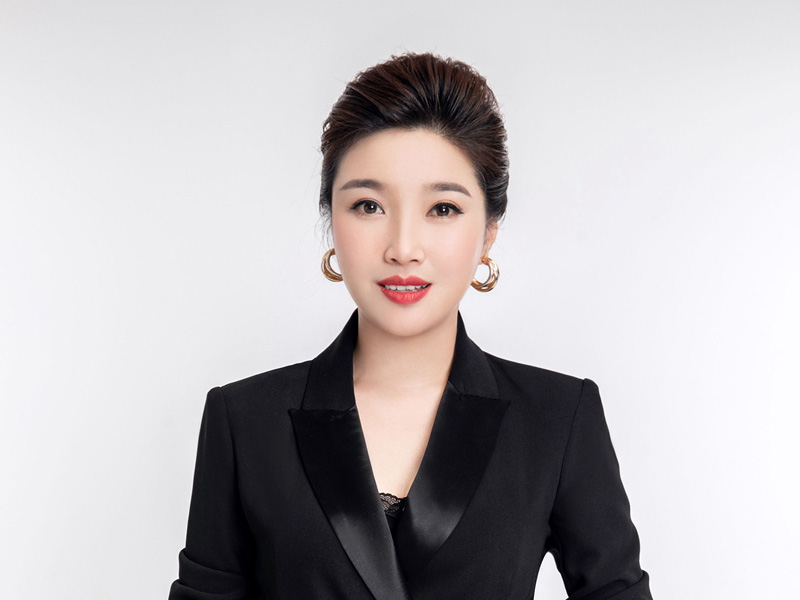 鹽商人物第23期丨專(zhuān)訪鹽城東方色蘊(yùn)負(fù)責(zé)人施志杰：學(xué)以致用，專(zhuān)注于培養(yǎng)美業(yè)精英